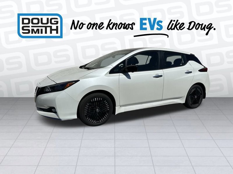 Used 2023 Nissan Leaf SV Plus image 1