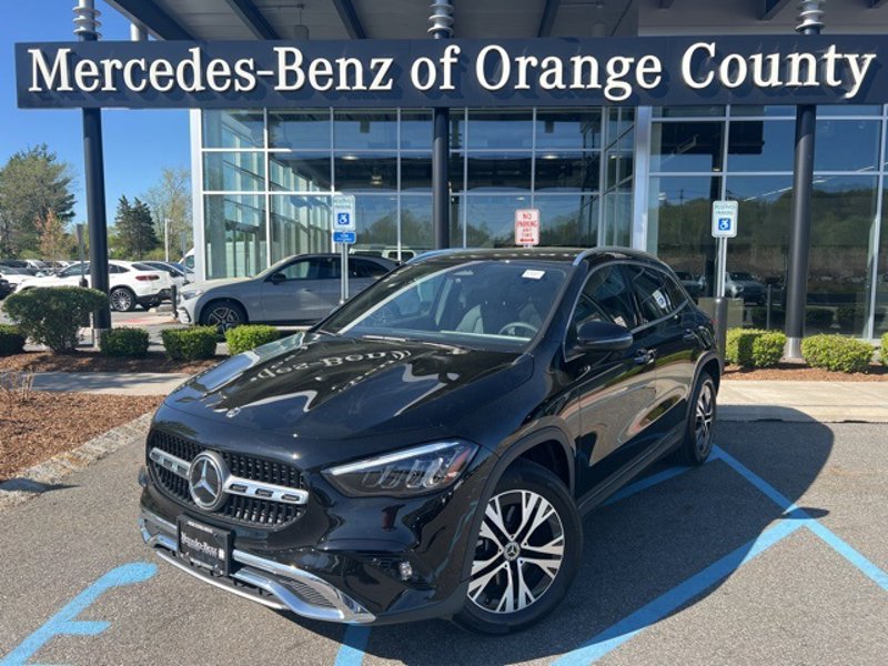 Certified 2025 Mercedes-Benz GLA 250 4MATIC image 1
