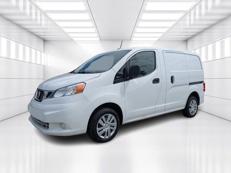 Used 2020 Nissan NV200 SV image 1