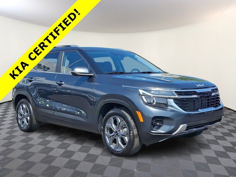 Certified 2024 Kia Seltos S image 1