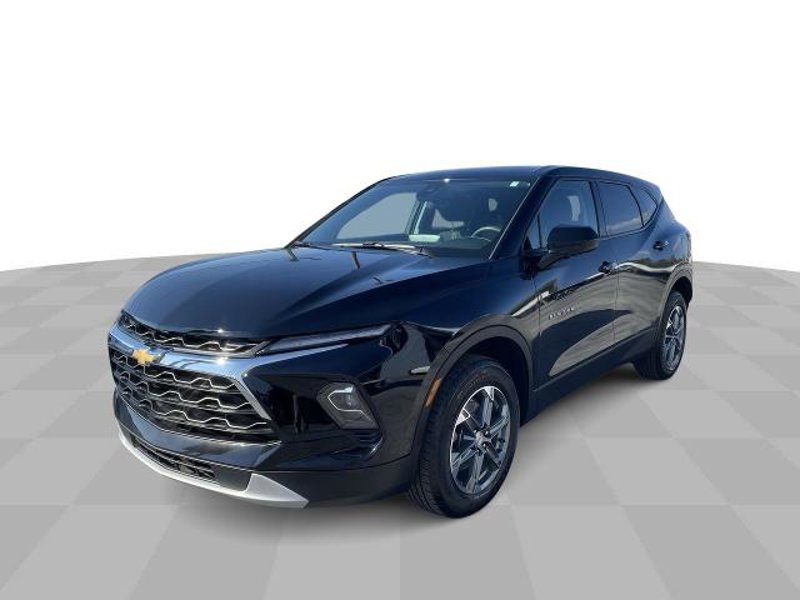 Certified 2023 Chevrolet Blazer LT image 1