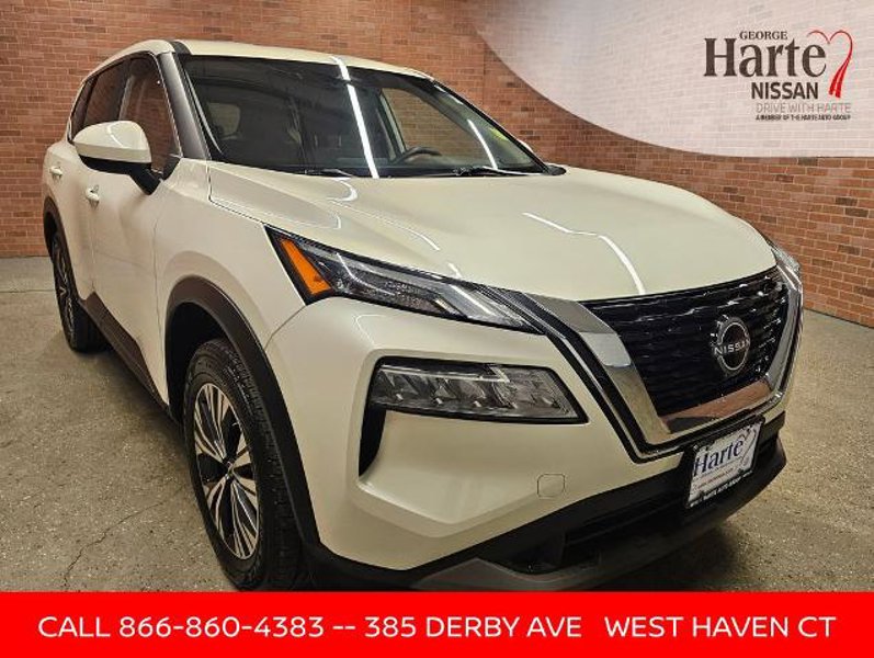 Certified 2023 Nissan Rogue SV image 1