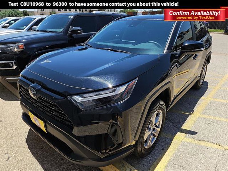 Used 2024 Toyota RAV4 XLE image 1