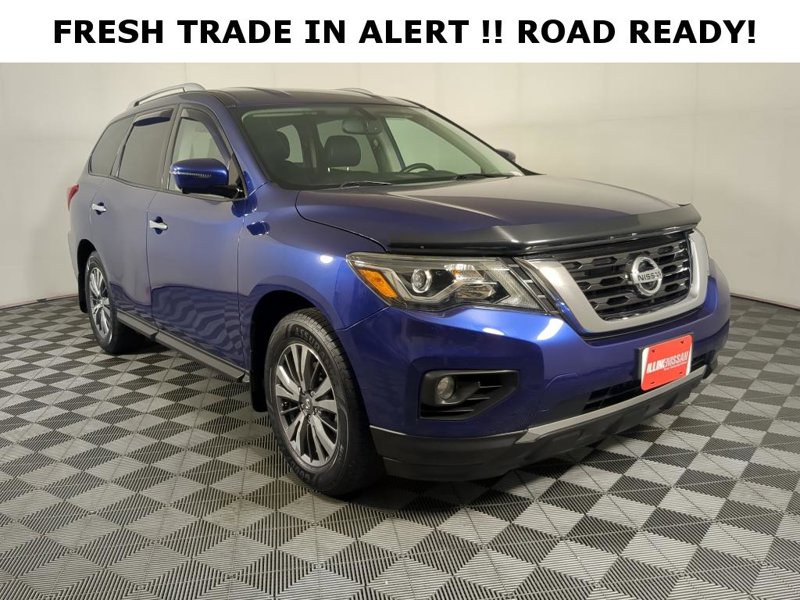 Used 2017 Nissan Pathfinder SL w/ SL Tech Package image 1