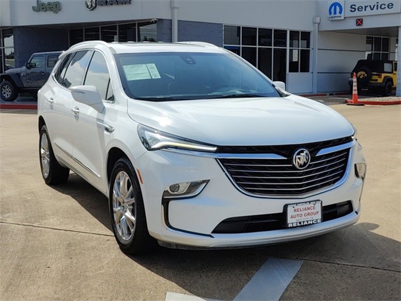Certified 2023 Buick Enclave Premium w/ Experience Buick Package image 1
