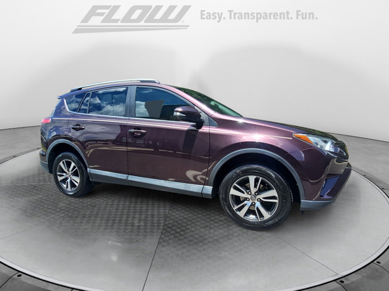 Used 2017 Toyota RAV4 XLE image 1