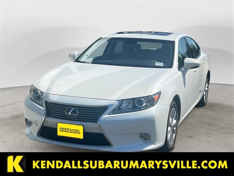 Used 2013 Lexus ES 300h image 1