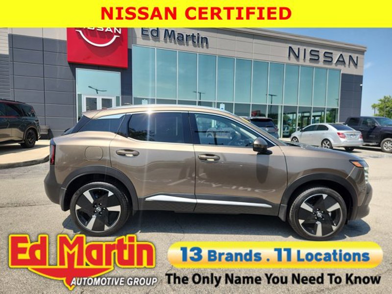 Certified 2025 Nissan Kicks SR image 1