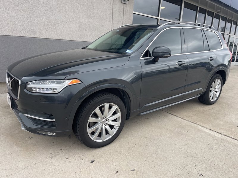 Used 2016 Volvo XC90 T6 Momentum w/ Momentum Plus Package image 1