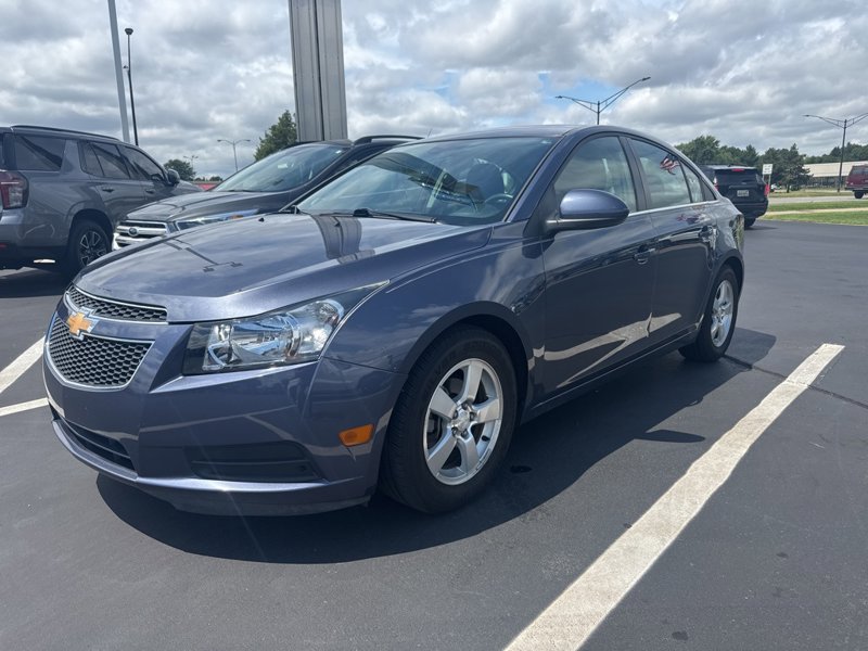Used 2013 Chevrolet Cruze LT image 1