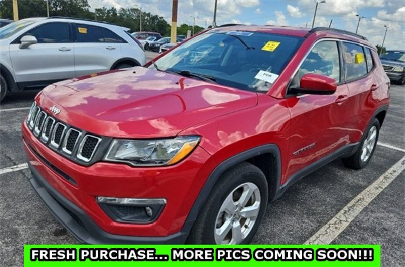 Used 2019 Jeep Compass Latitude w/ Popular Equipment Group image 1