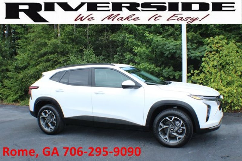 Certified 2024 Chevrolet Trax LT image 1