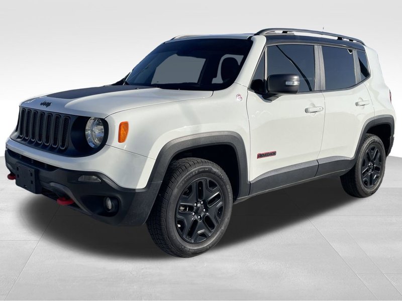 Used 2018 Jeep Renegade Trailhawk w/ Cold Weather Group II image 1