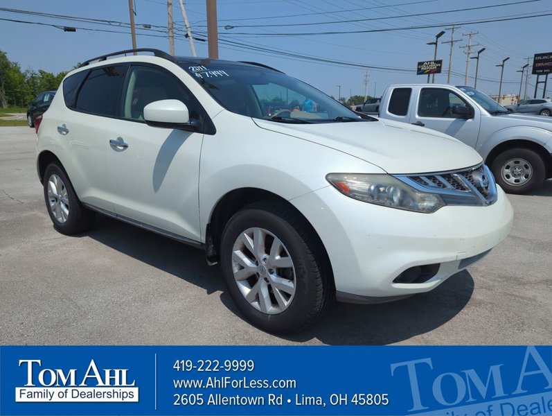 Used 2011 Nissan Murano SV image 1