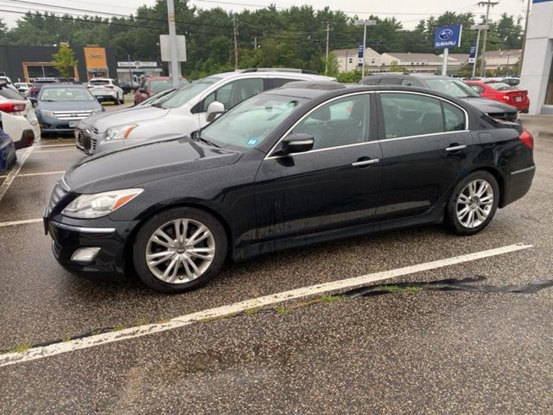 Used 2014 Hyundai Genesis 3.8 w/ Premium Package 02 image 1