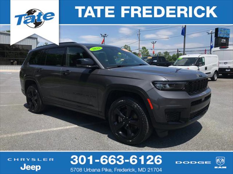 Certified 2021 Jeep Grand Cherokee L Laredo image 1