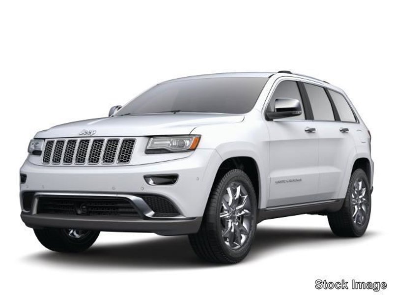 Used 2018 Jeep Grand Cherokee Laredo image 1