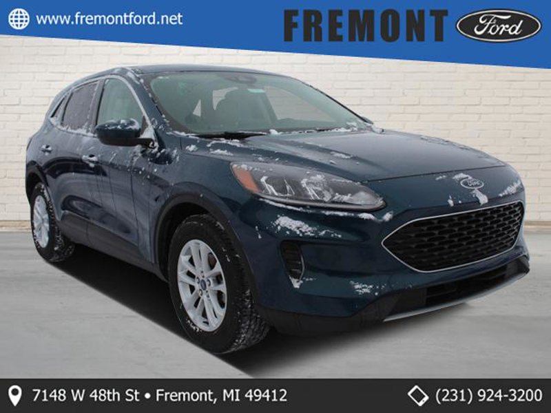 Used 2020 Ford Escape SE image 1