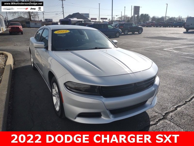 Used 2022 Dodge Charger SXT image 1