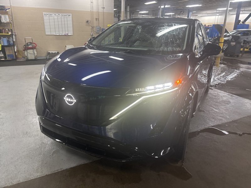 Certified 2023 Nissan Ariya FWD image 1