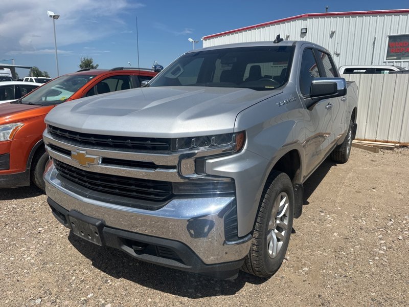 Used 2021 Chevrolet Silverado 1500 LT image 1