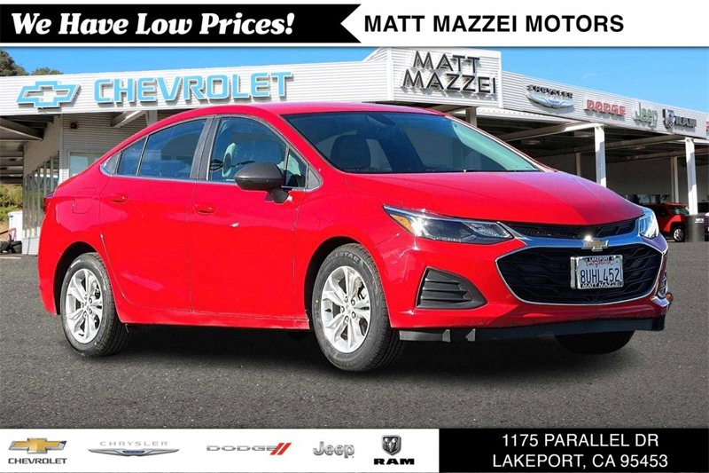 Used 2019 Chevrolet Cruze LT w/ Convenience Package image 1