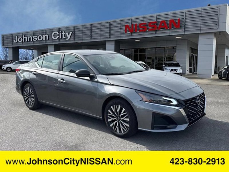 Certified 2024 Nissan Altima 2.5 SV image 1