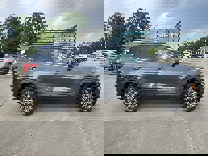 Certified 2024 Kia Seltos S image 1