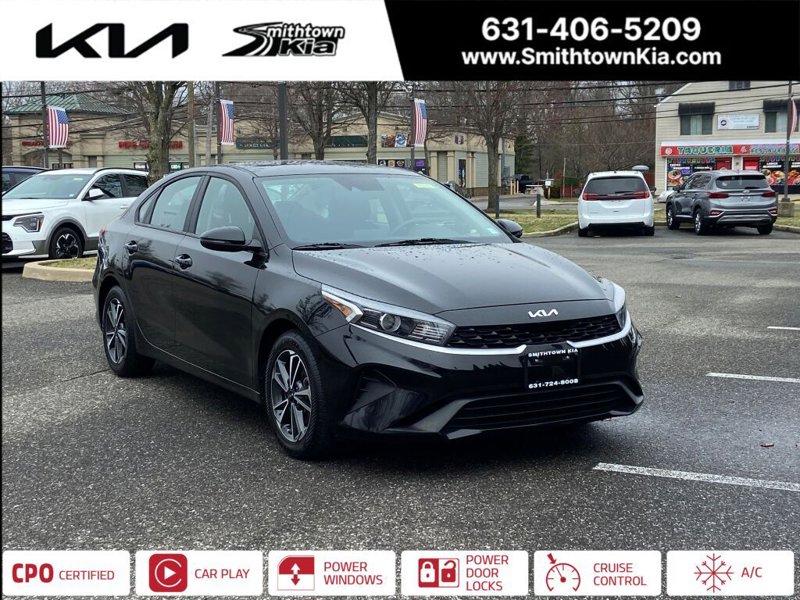 Certified 2022 Kia Forte LXS w/ LXS Technology Package image 1