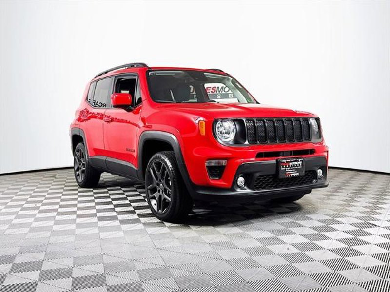 Certified 2022 Jeep Renegade Latitude w/ Convenience Group image 1