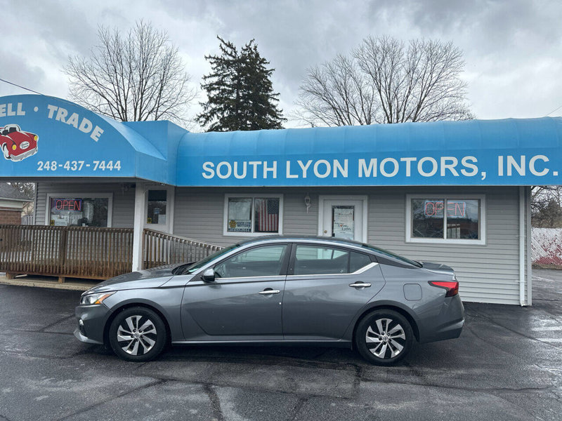 Used 2020 Nissan Altima 2.5 S image 1