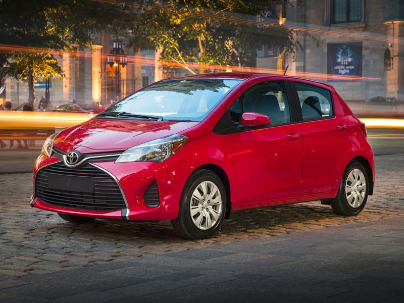 Used 2015 Toyota Yaris LE image 1