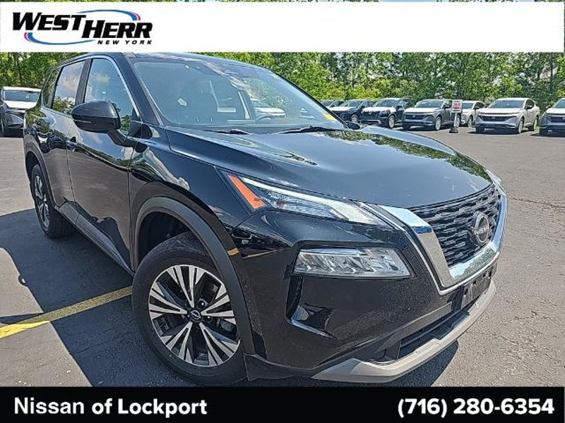 Certified 2023 Nissan Rogue SV image 1