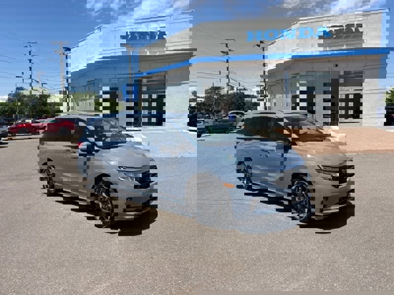 Certified 2024 Honda Odyssey Elite image 1