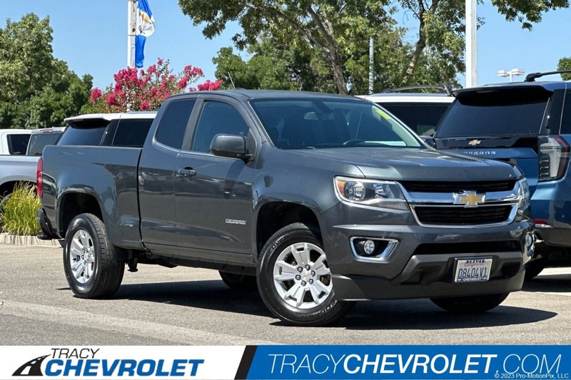Used 2015 Chevrolet Colorado LT w/ LT Convenience Package image 1