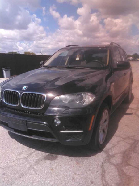 Used 2011 BMW X5 xDrive35i image 1