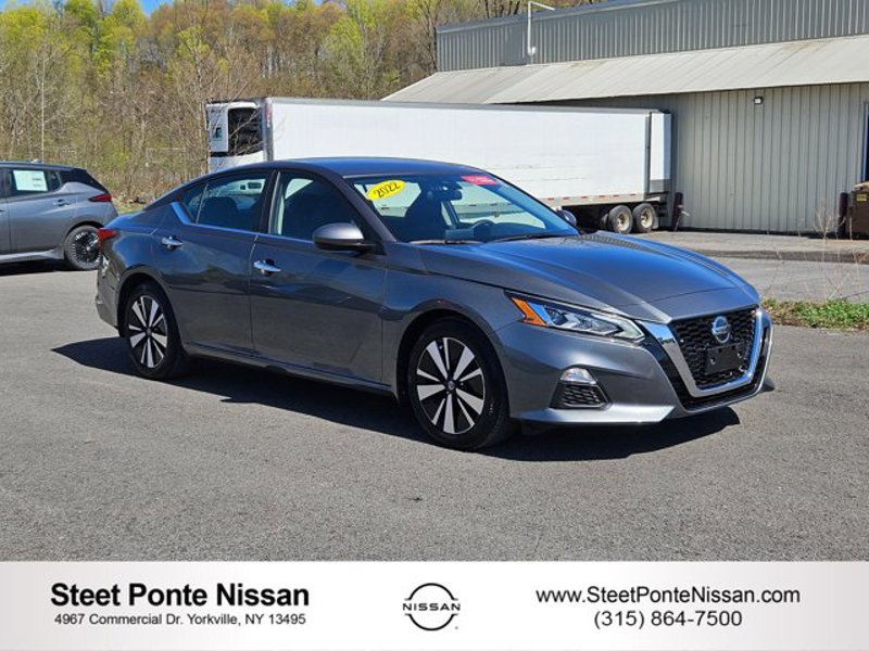 Certified 2022 Nissan Altima 2.5 SV image 1