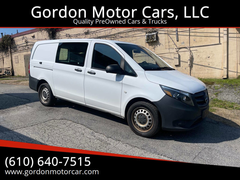 Used 2019 Mercedes-Benz Metris image 1