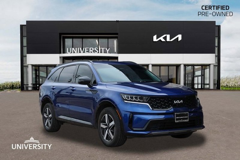 Certified 2023 Kia Sorento S image 1