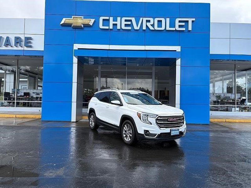 Certified 2024 GMC Terrain SLT image 1