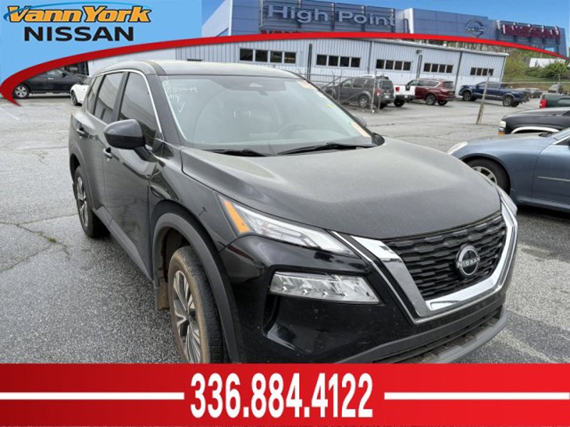 Certified 2023 Nissan Rogue SV image 1