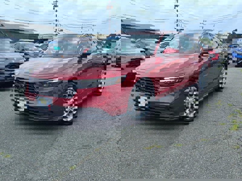Certified 2023 Honda Accord LX image 1