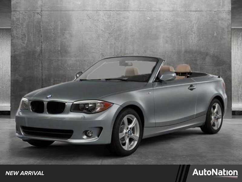 Used 2012 BMW 135i Convertible image 1