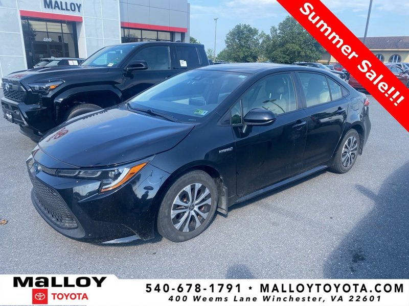 Used 2021 Toyota Corolla LE image 1