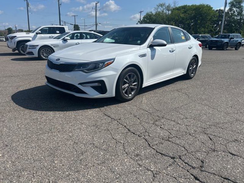 Certified 2020 Kia Optima LX image 1
