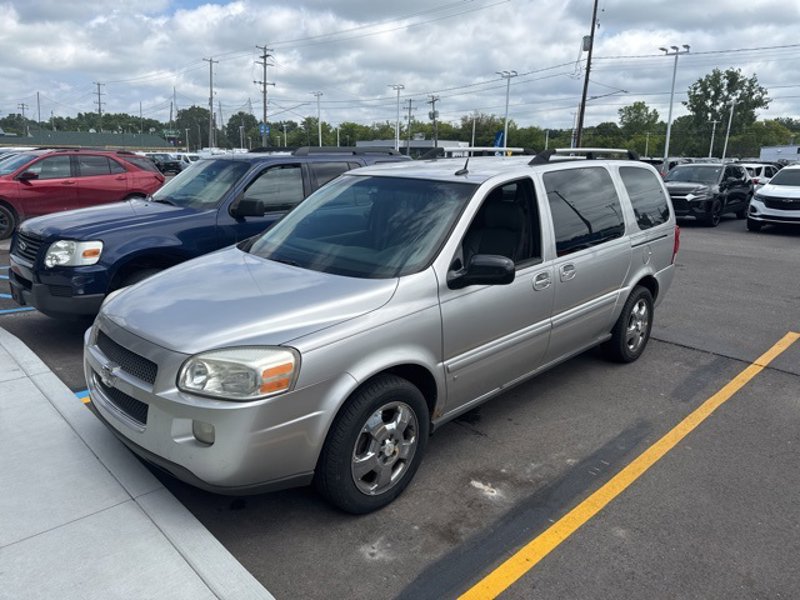 Used 2007 Chevrolet Uplander LT image 1
