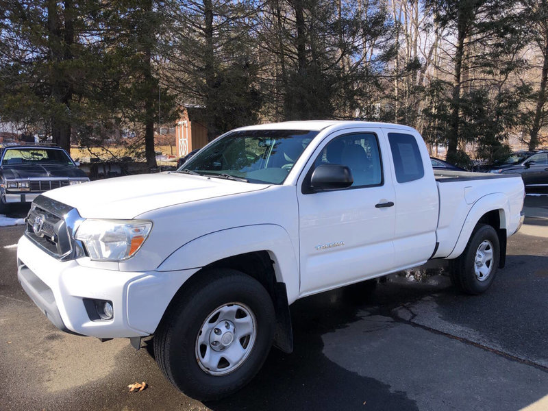 Used 2014 Toyota Tacoma 4x4 Access Cab V6 image 1