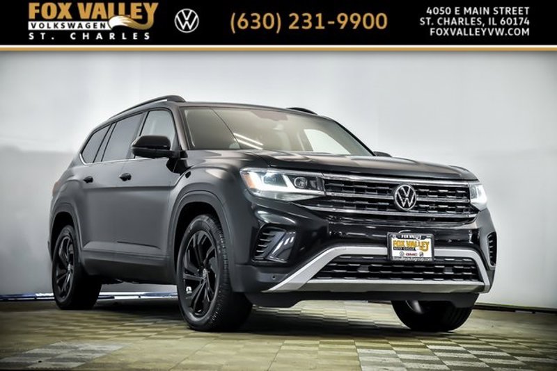 Certified 2022 Volkswagen Atlas SE image 1