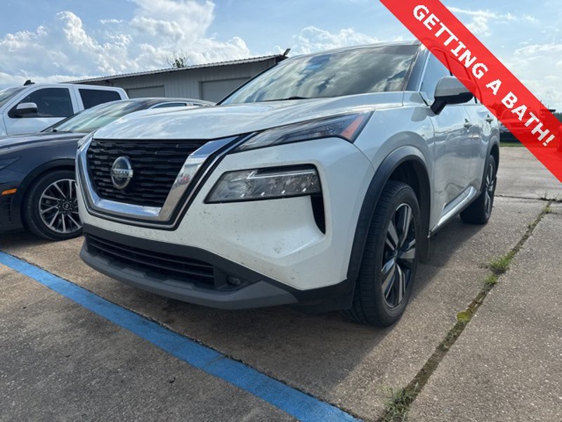 Used 2021 Nissan Rogue SL image 1