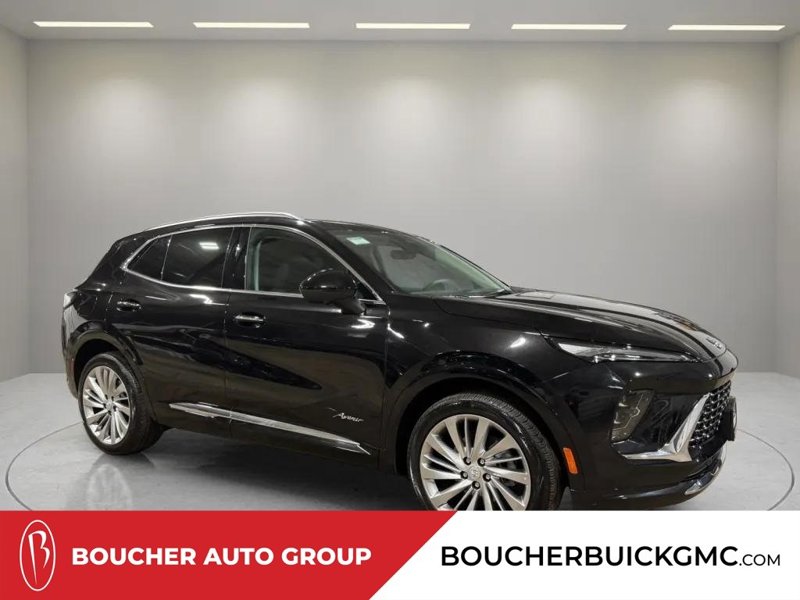 Certified 2025 Buick Envision Avenir image 1